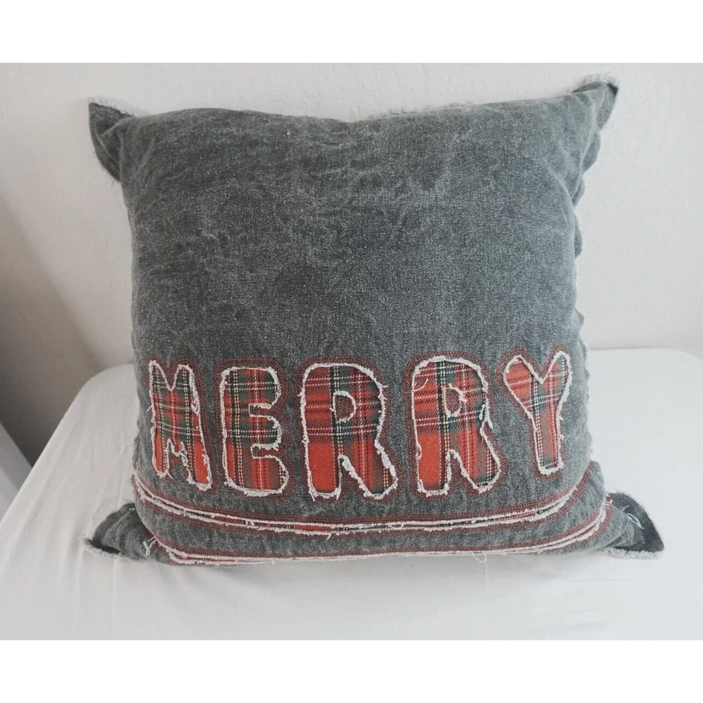Throw Pillow Accent Oversized Merry Festive Holiday Christmas Plaid Square Grey‎